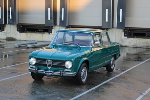 Alfa Romeo Giulia 1300 Super 